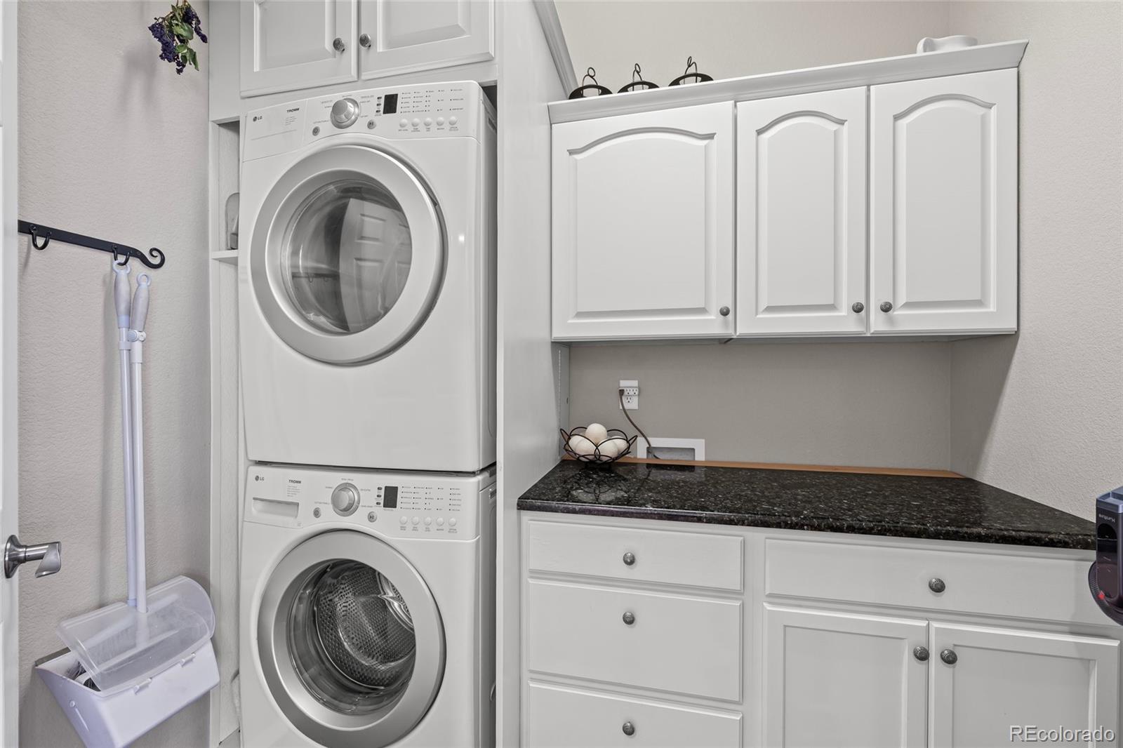 3440 Hollycrest Drive