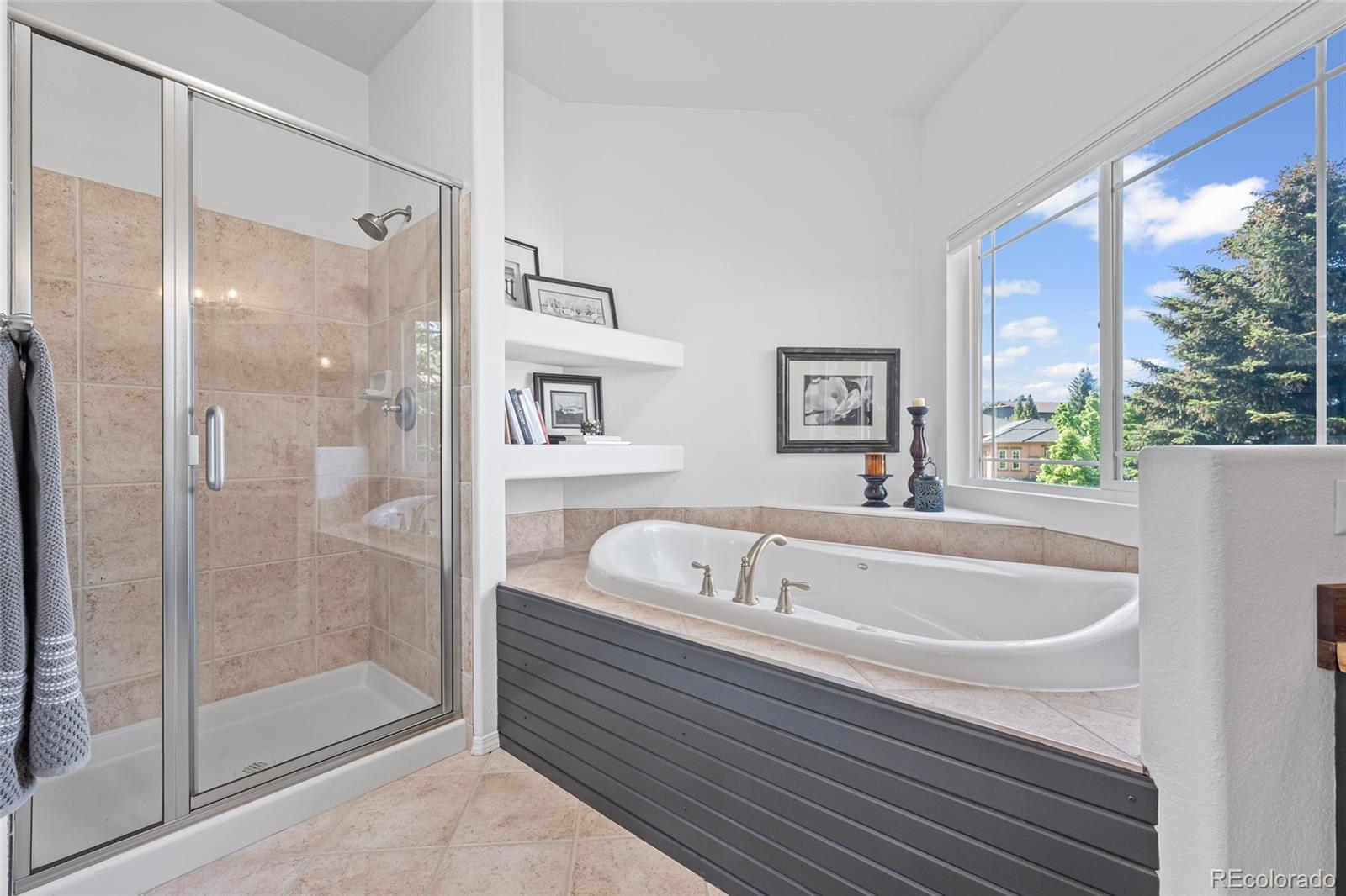 3440 Hollycrest Drive