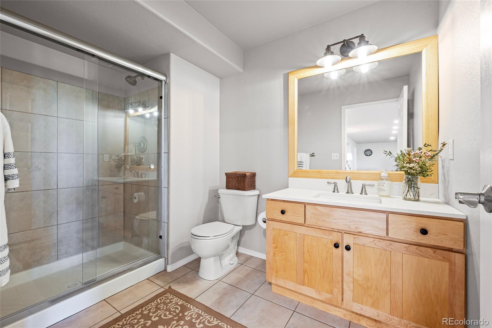 3440 Hollycrest Drive