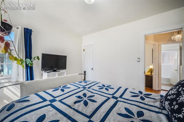 2916 W Platte Avenue