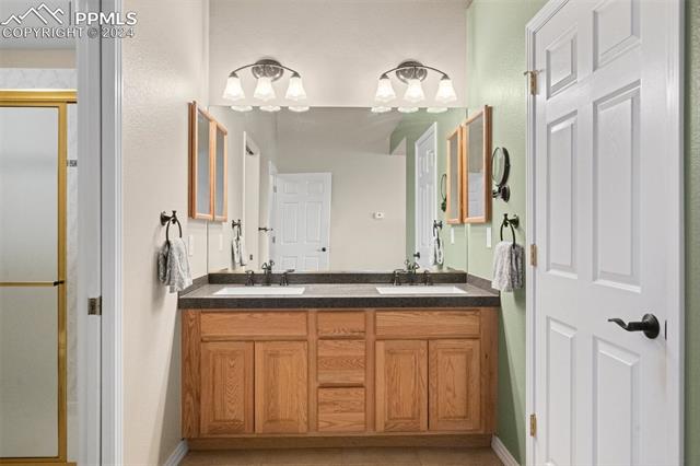 211 Las Lunas Street