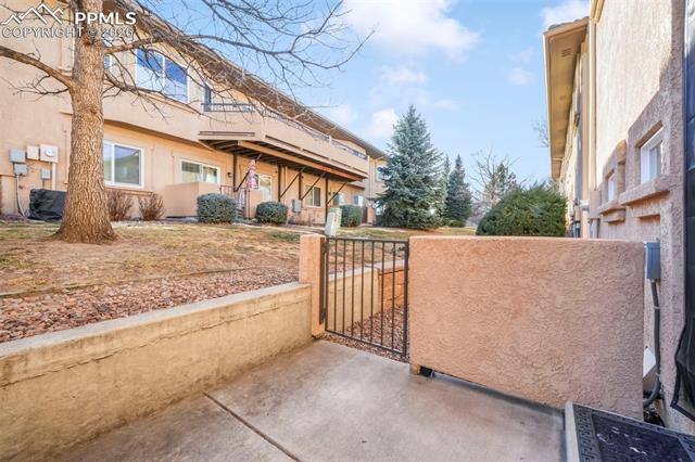 4735 Iron Horse Villas Point