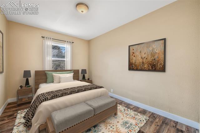 1051 Montrose Avenue