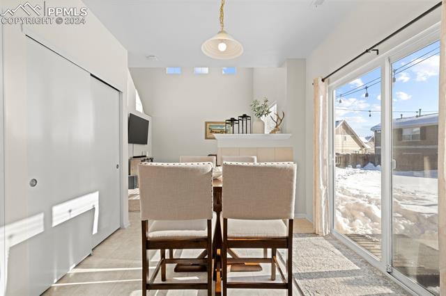 1442 N Stratton Avenue