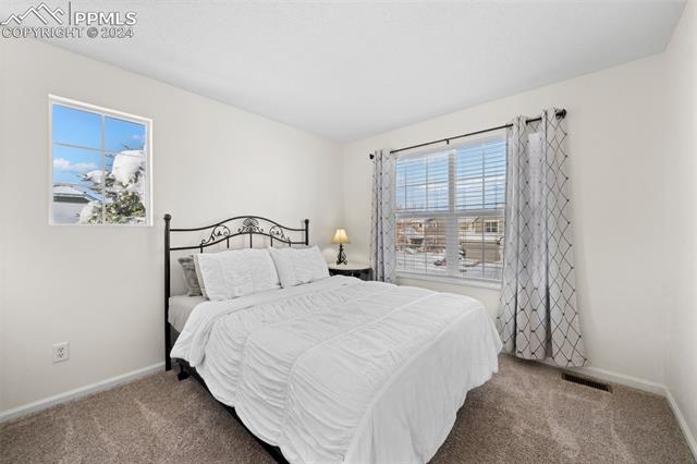 1442 N Stratton Avenue