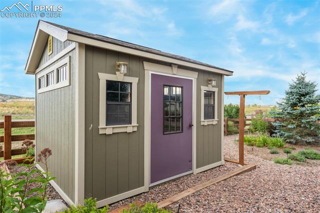 16748 Buffalo Valley Path