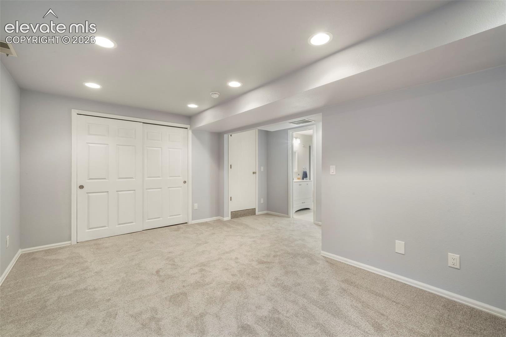 4547 Castlepoint Drive