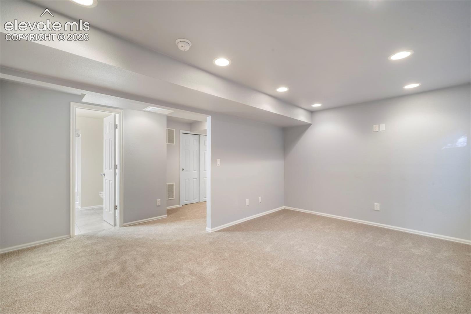 4547 Castlepoint Drive