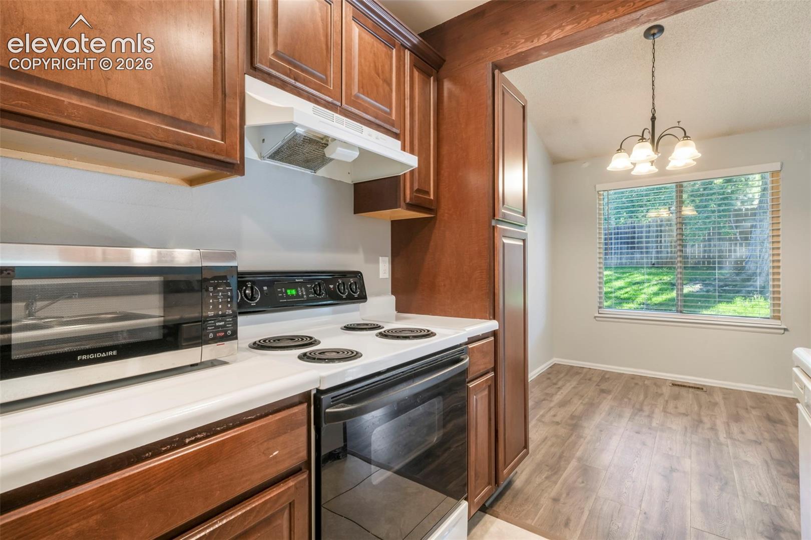 4547 Castlepoint Drive