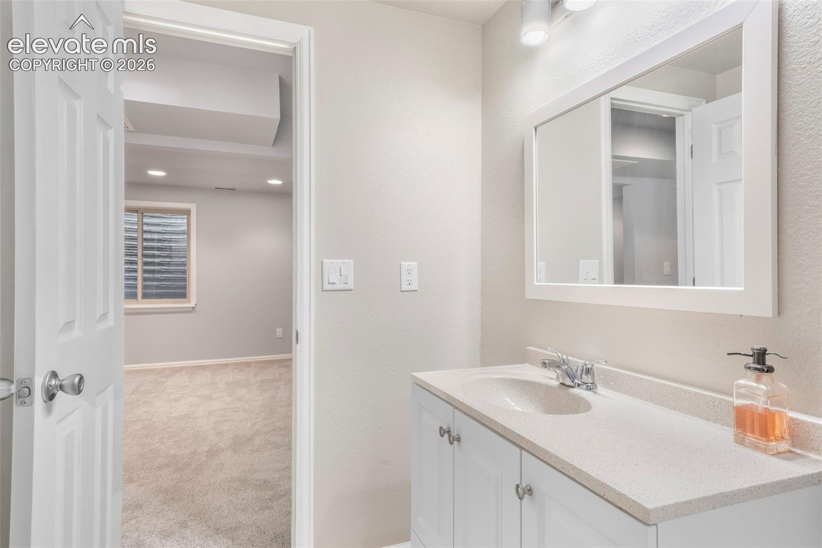 4547 Castlepoint Drive