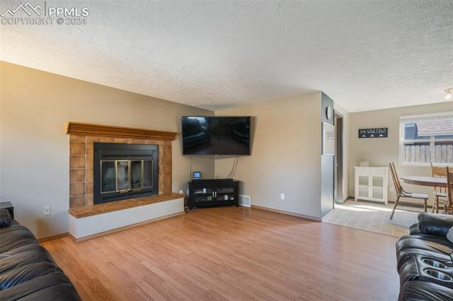 3270 Leoti Drive
