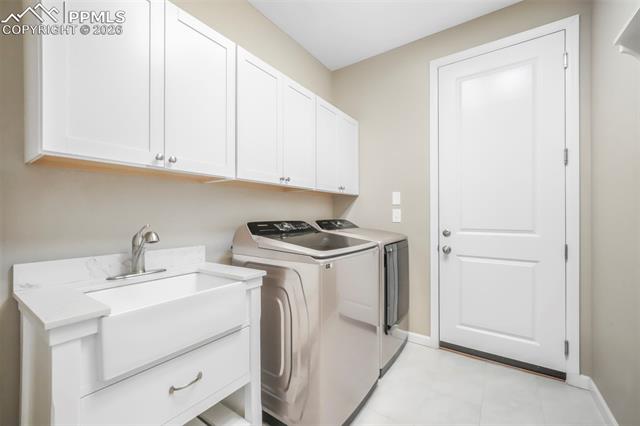 5724 Berry Ridge Way