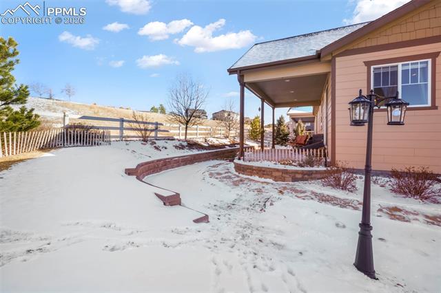 5724 Berry Ridge Way