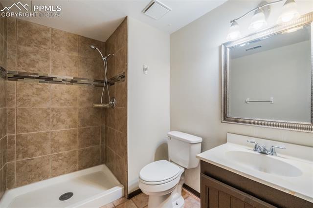 720 Arapahoe Drive