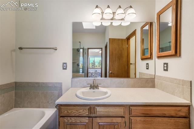 270 Luxury Lane