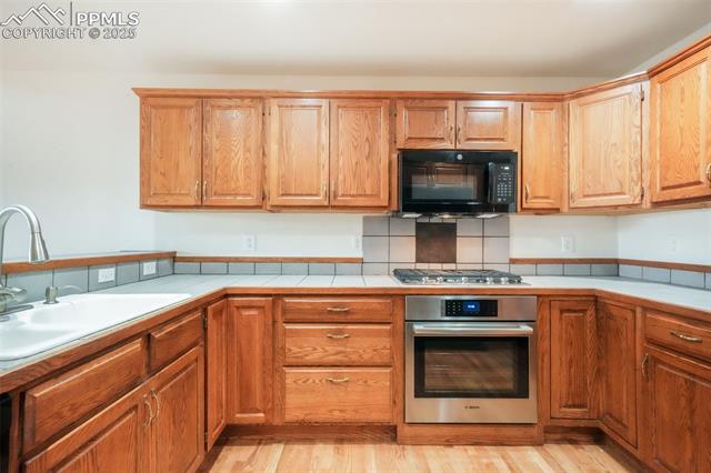 110 Luxury Lane