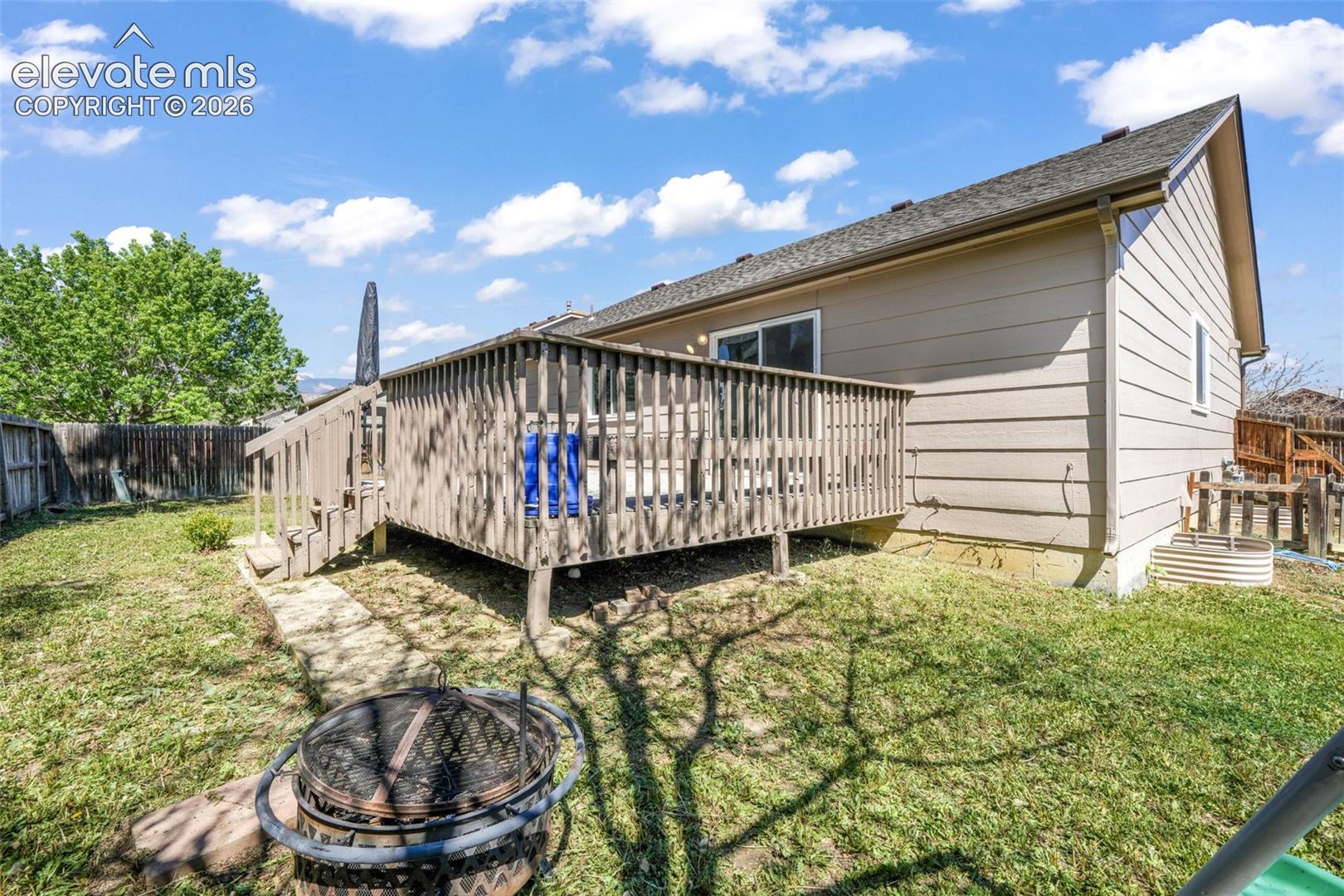 1643 Canoe Creek Drive