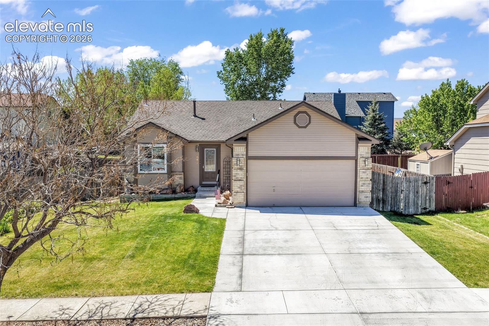 1643 Canoe Creek Drive