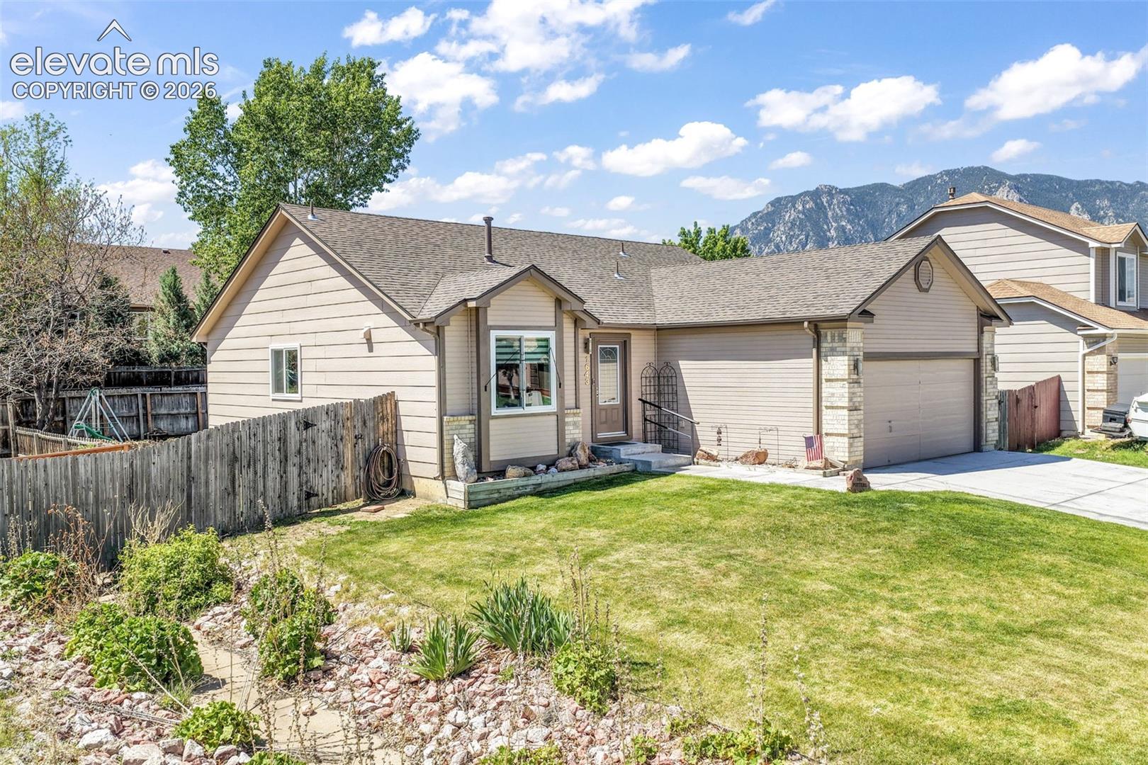 1643 Canoe Creek Drive