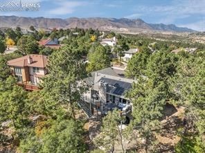 5221 Cliff Point Circle