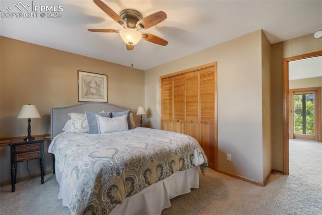 5221 Cliff Point Circle