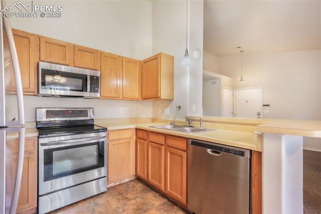 3890 Strawberry Field Grove F