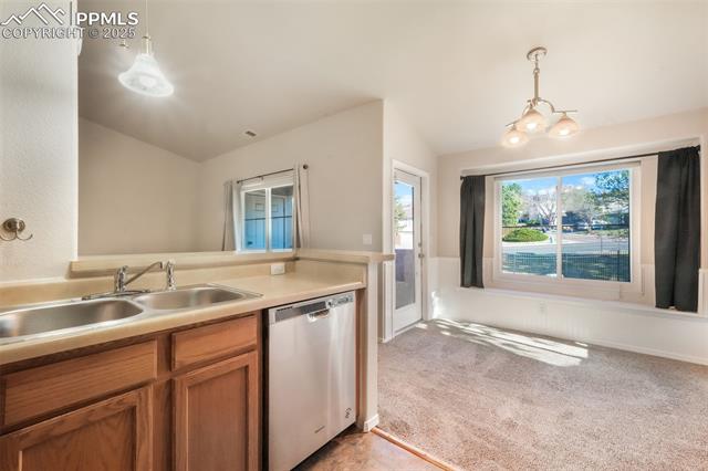 3890 Strawberry Field Grove F