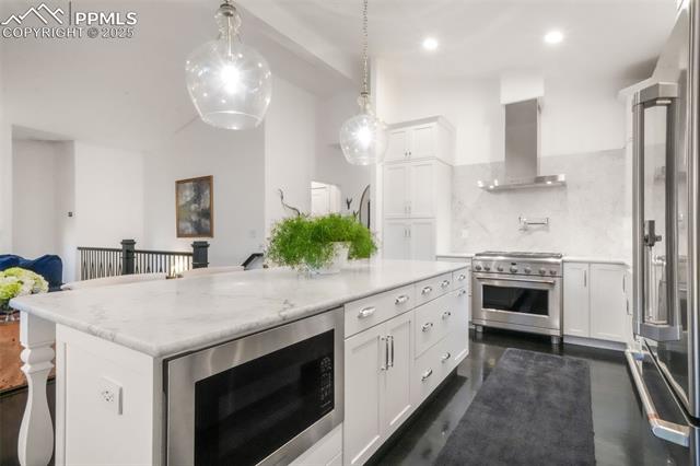 19872 Lake Vista Point