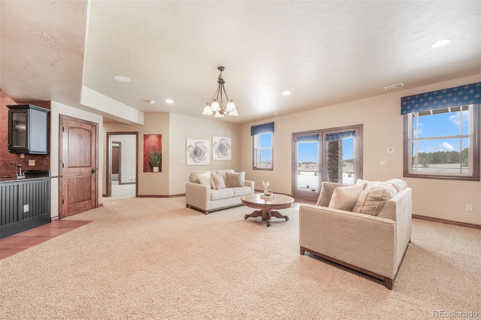 7830 Tannenbaum Road