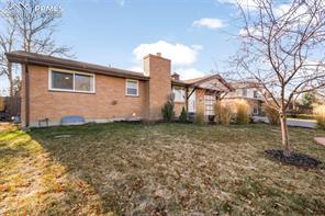 870 Hemlock Way