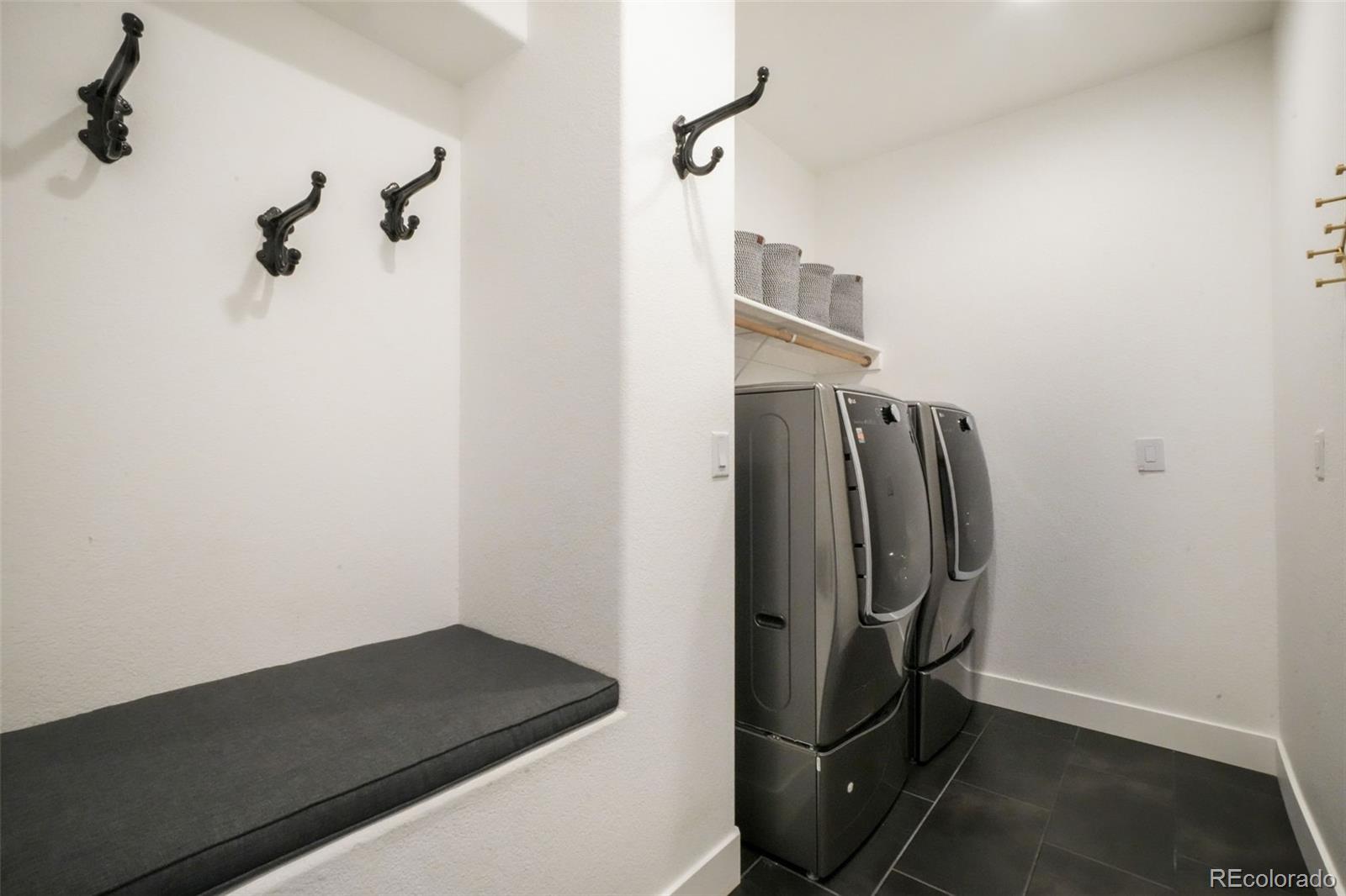 19872 Lake Vista Point