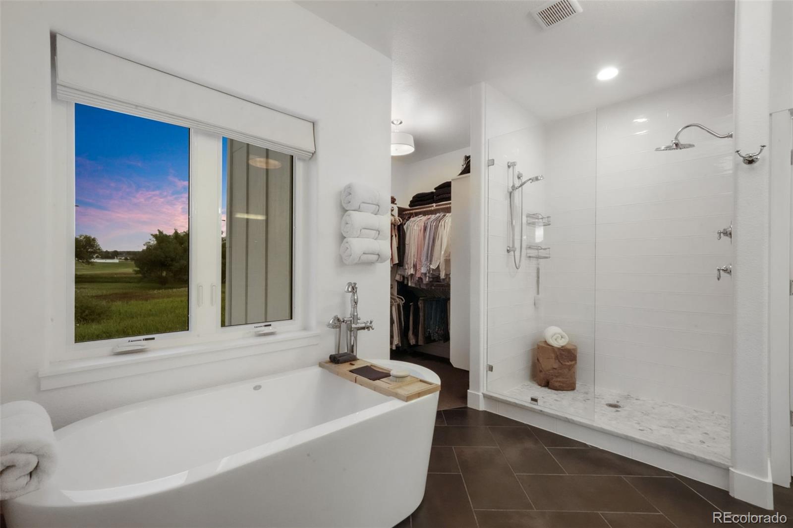 19872 Lake Vista Point