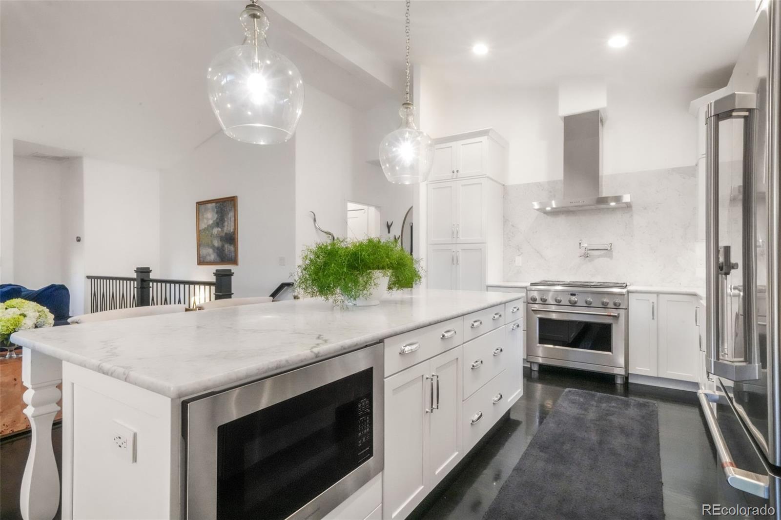 19872 Lake Vista Point