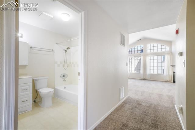 2172 Denton Grove 203