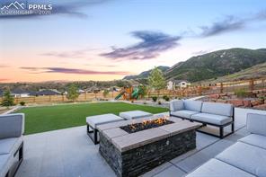 4727 Horse Trader Place