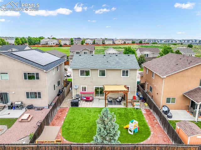 2204 Reed Grass Way
