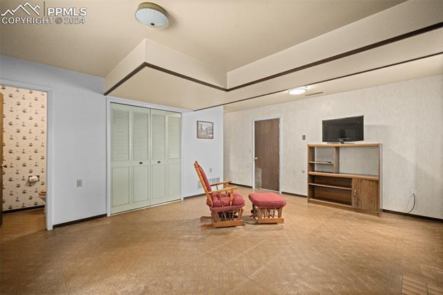 4077 Sod House Trail