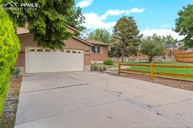 4077 Sod House Trail