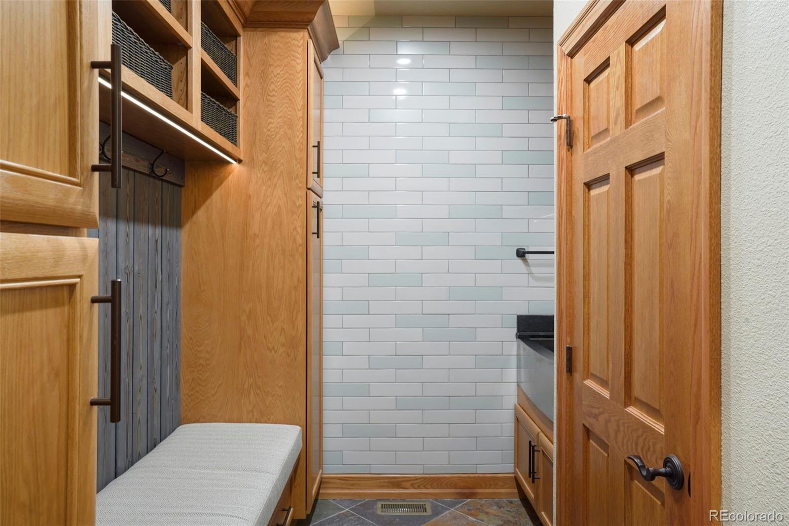 20050 Lost Arrowhead Drive