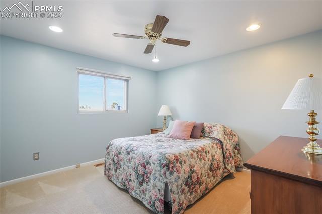 5212 Escapardo Way