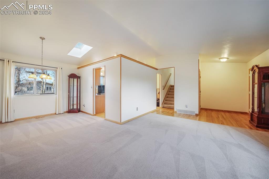 5212 Escapardo Way
