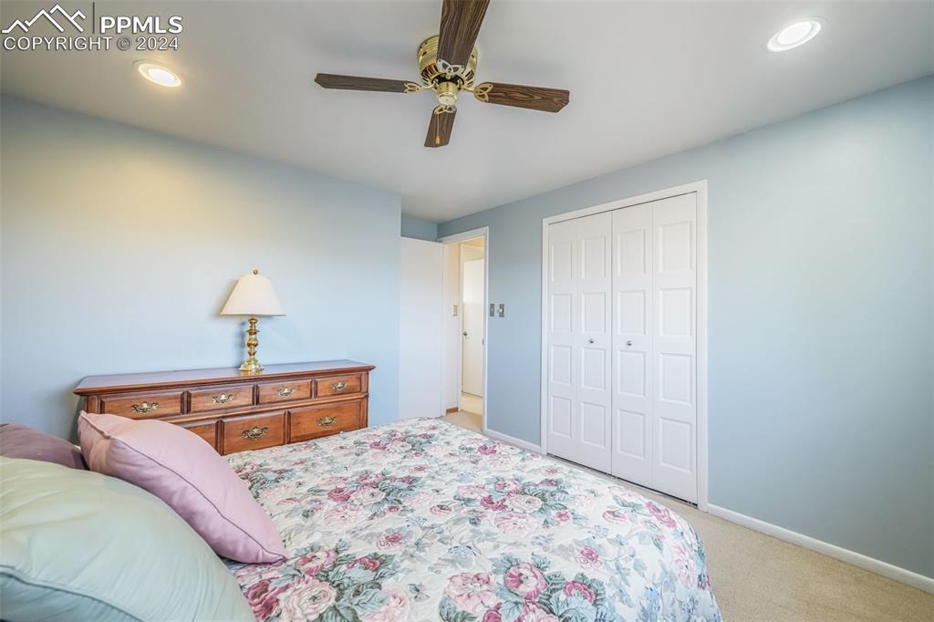 5212 Escapardo Way
