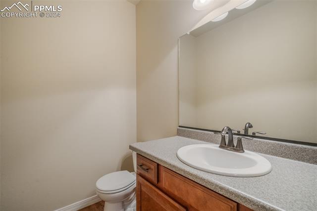 19643 Lindenmere Drive