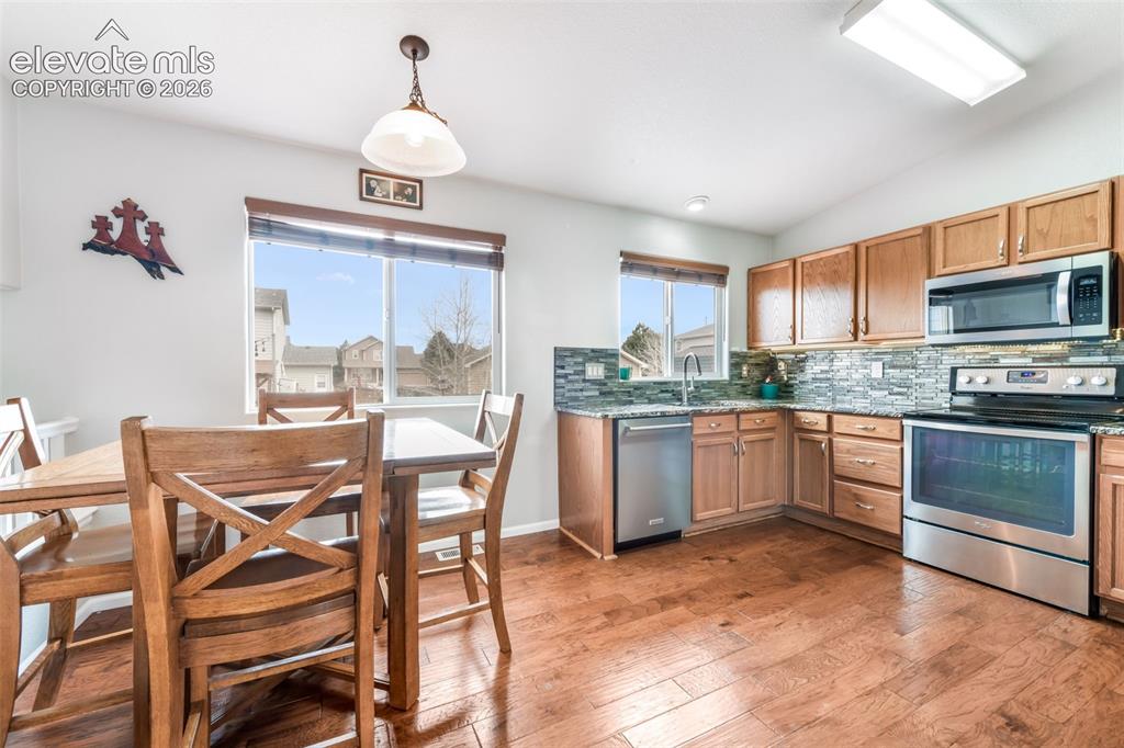 12906 Oakland Hills Road