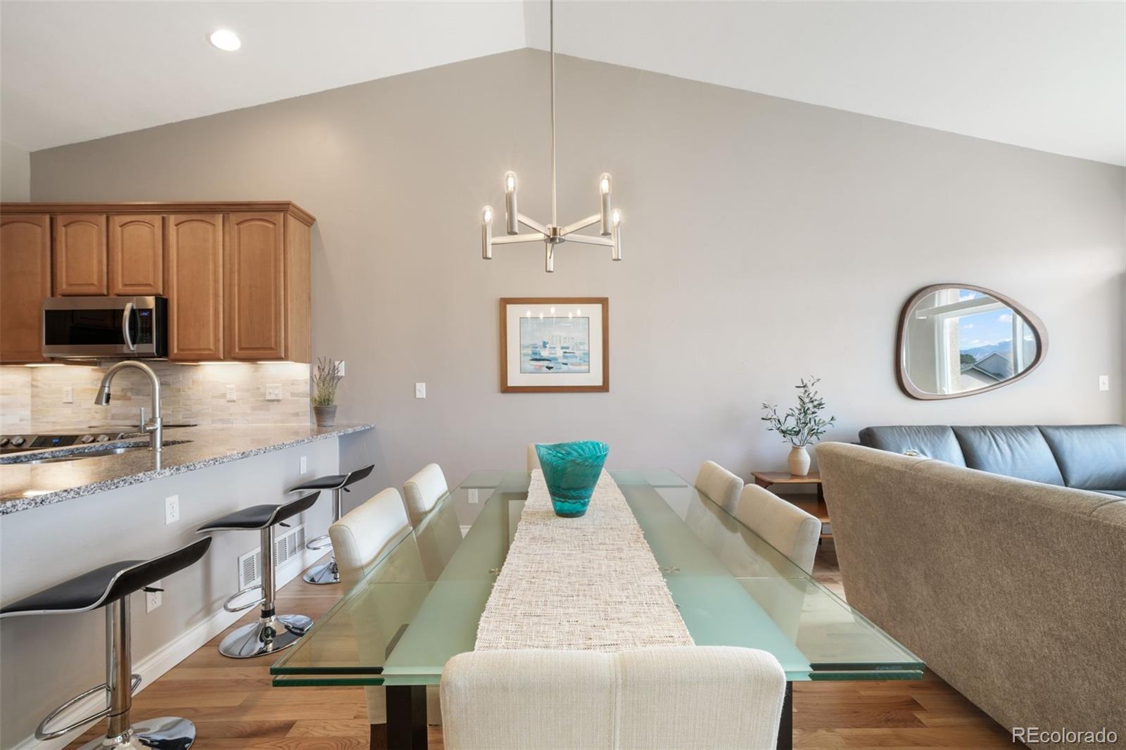 5798 Roy Heights