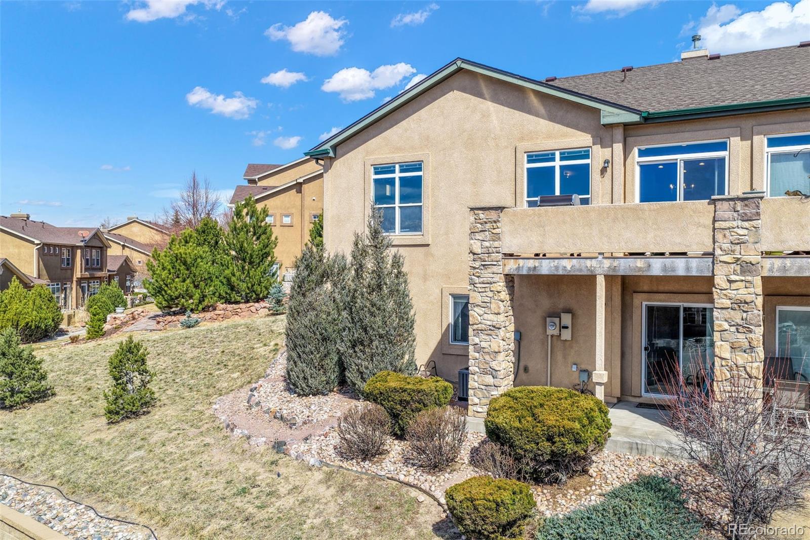 5798 Roy Heights