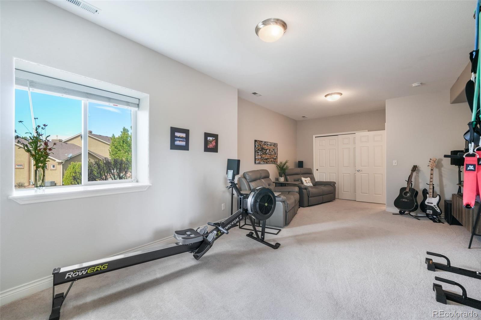 5798 Roy Heights