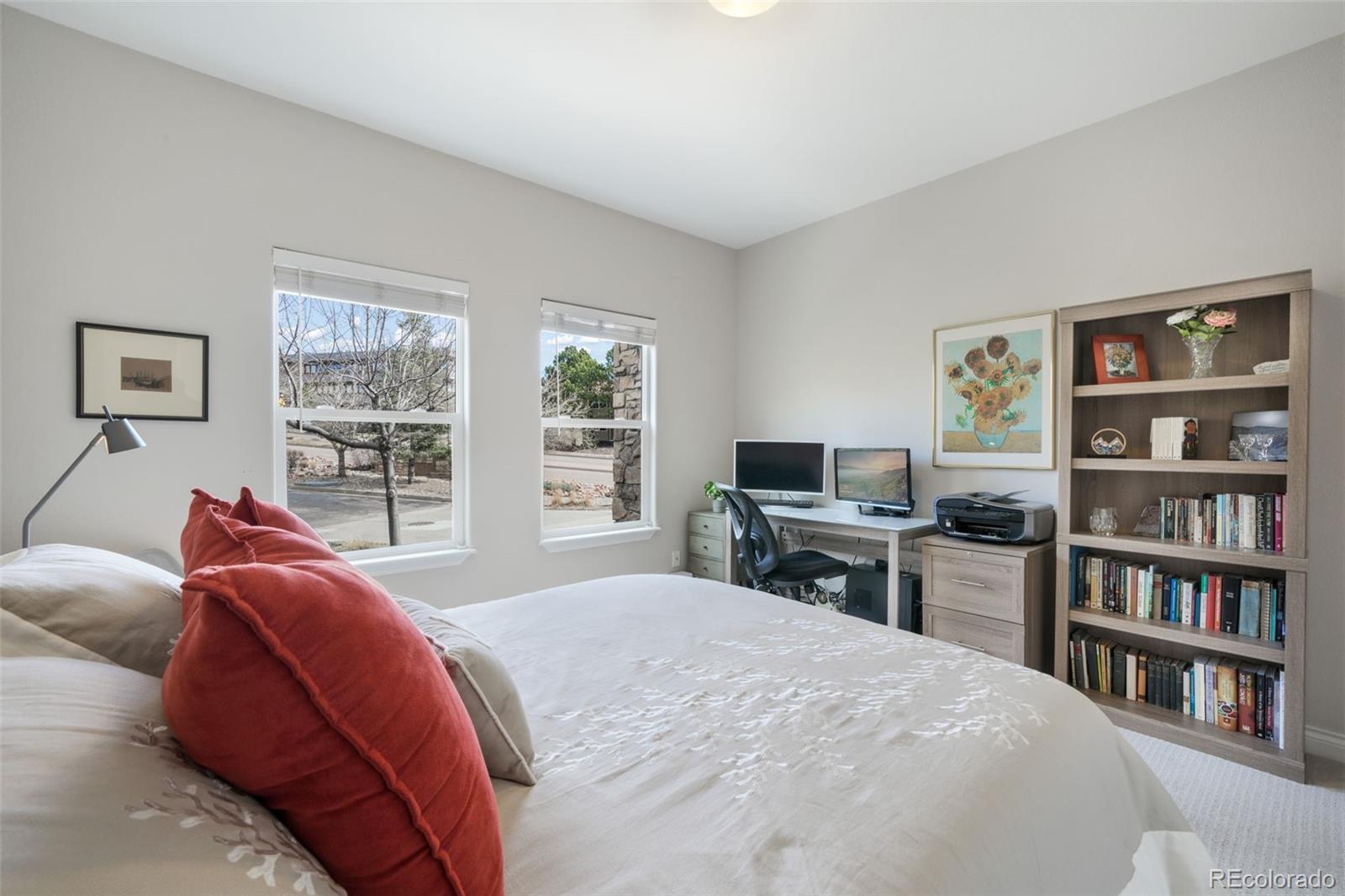 5798 Roy Heights