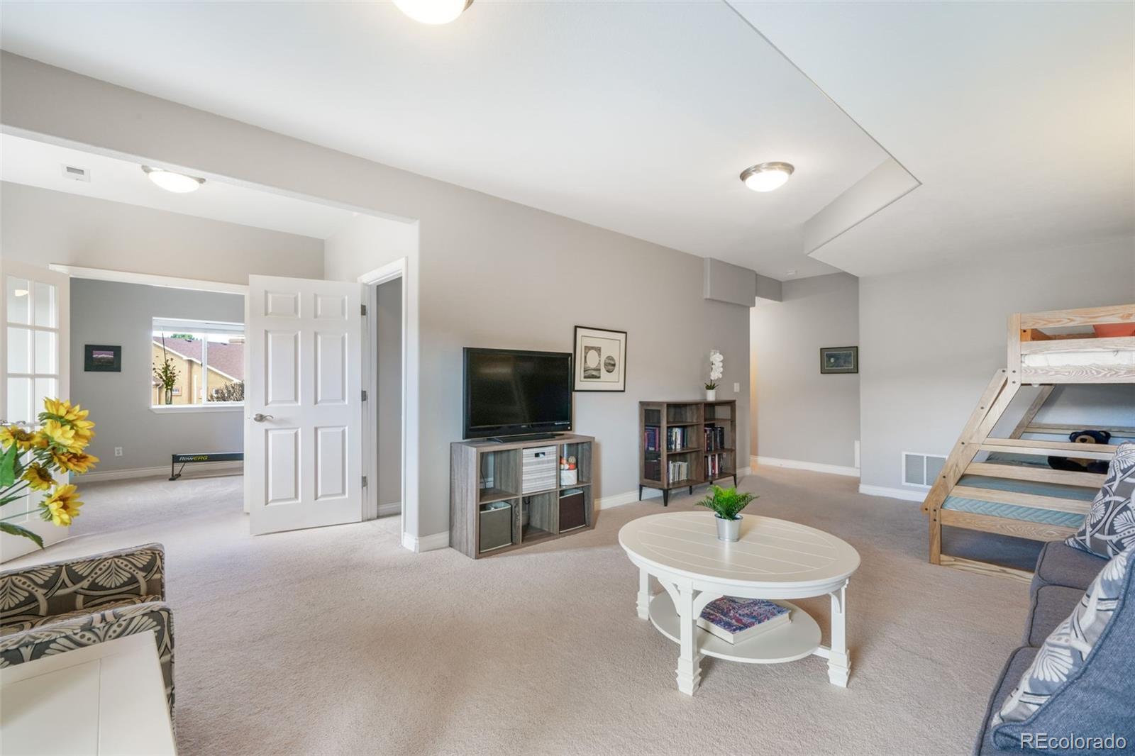 5798 Roy Heights