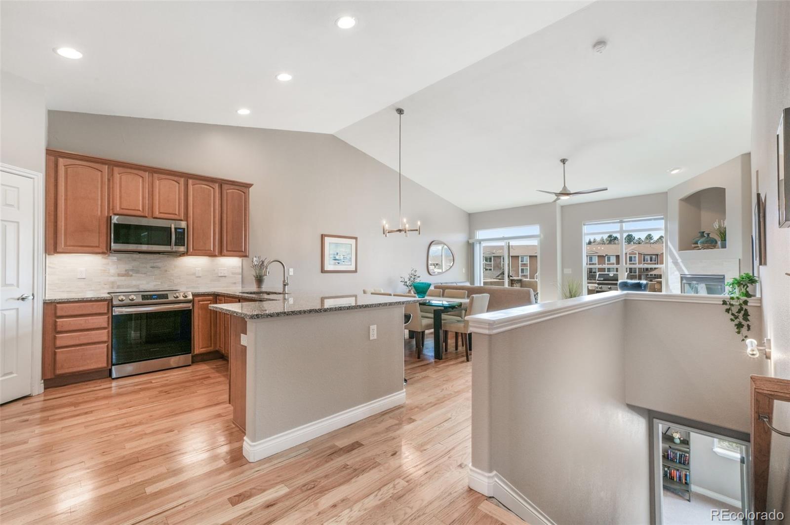 5798 Roy Heights